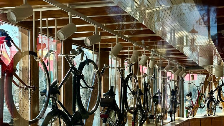 二極化するクロスバイク市場 2026年の最新動向と選び方のポイント